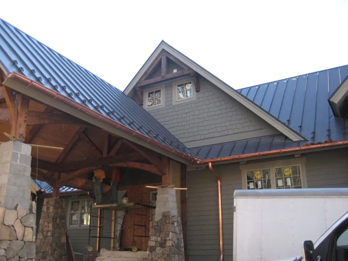 Craftsman Roofing team delivering quality roofing work in Whitehead Crossroads